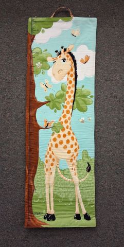 Wall Hanging - Giraffe growth chart 14 x 22