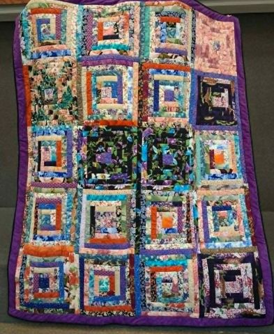 Quilt - Log Cabin Hand quilted 70 x 87