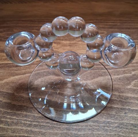 Clear glass candle holder